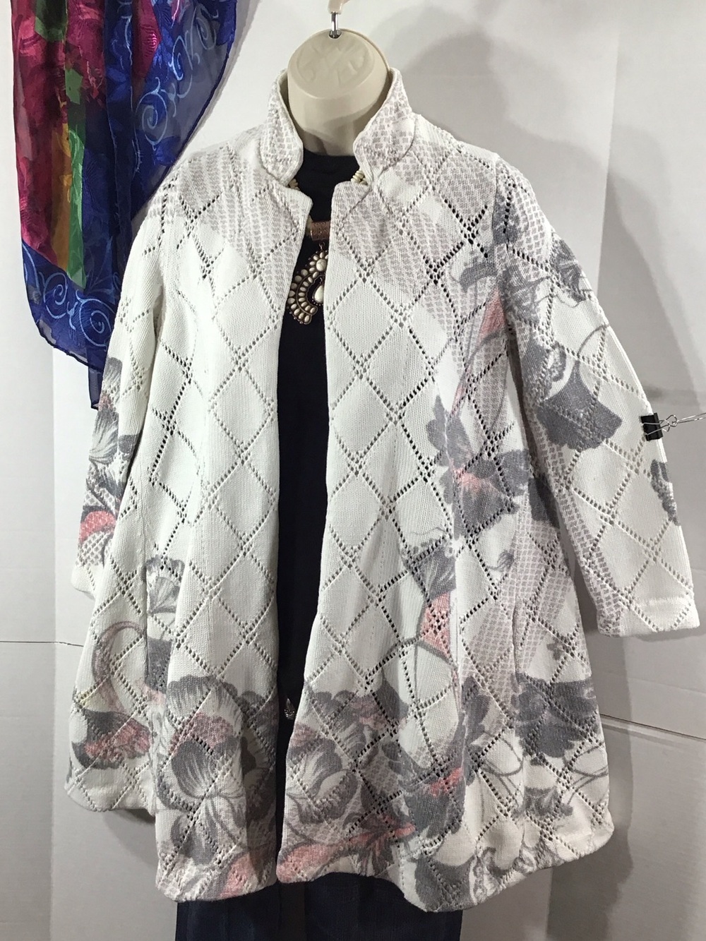 Anthropologie Knitted and Knotted Knit Diamond-Pattern Floral long cardigan XS